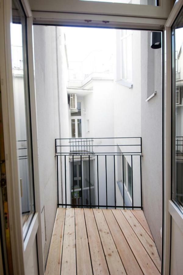 Studio Apartments Urania - Mai'S Apartments ウィーン エクステリア 写真